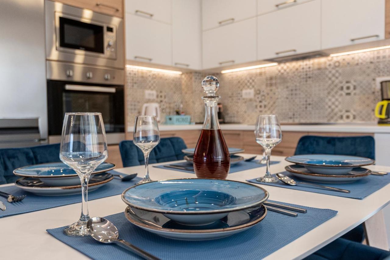 Tamaris Villa Мастрихари Екстериор снимка