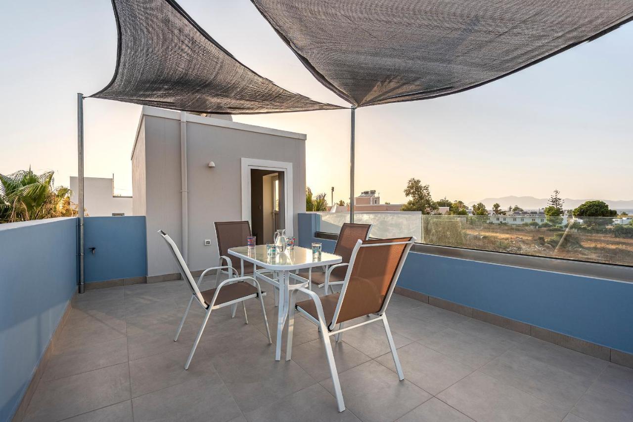Tamaris Villa Мастрихари Екстериор снимка