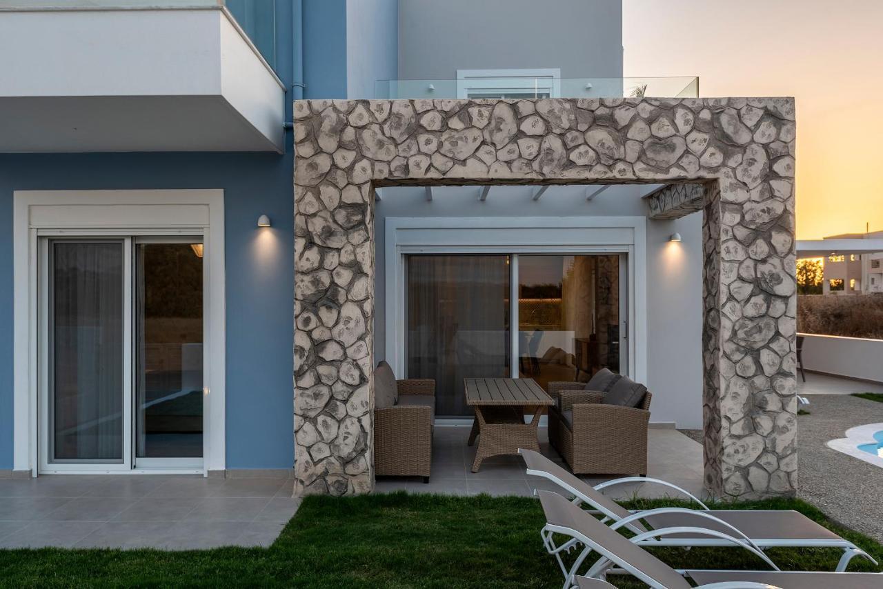 Tamaris Villa Мастрихари Екстериор снимка