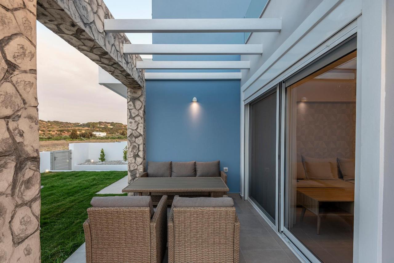Tamaris Villa Мастрихари Екстериор снимка