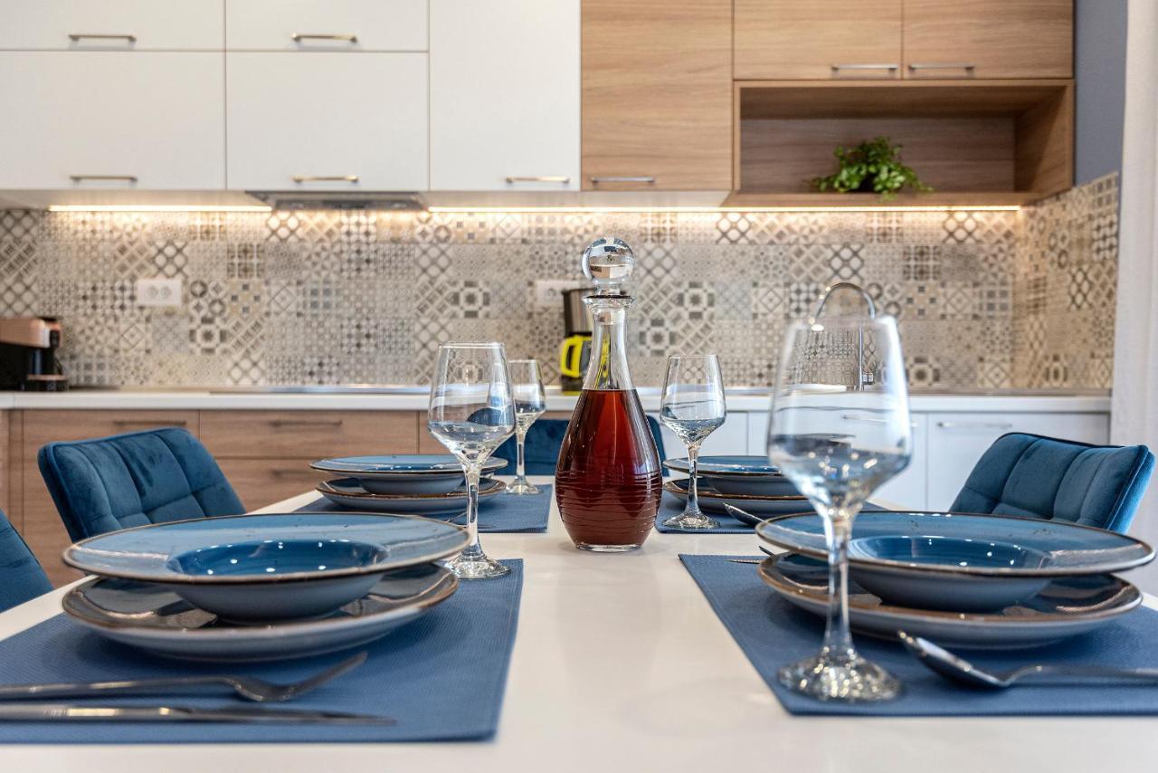 Tamaris Villa Мастрихари Екстериор снимка